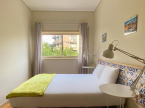 Convenient 3-Bedroom Apartment next to Bom Sucesso